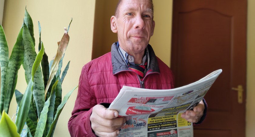 Na zdjęciu Marek Wróbel w redakcji GR