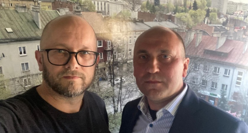 Na zdjęciu prowadzący Andrzej Andrysiak i Jacek Gębicz