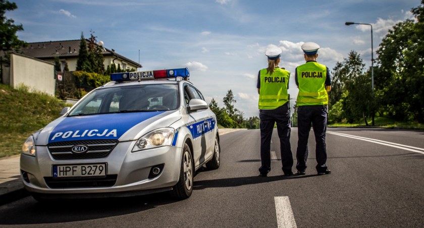 Na zdjęciu policjanci, fot. KPP Radomsko
