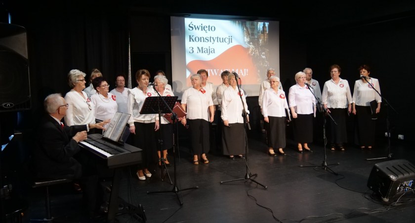 Na zdęciu chór Złota Nutka