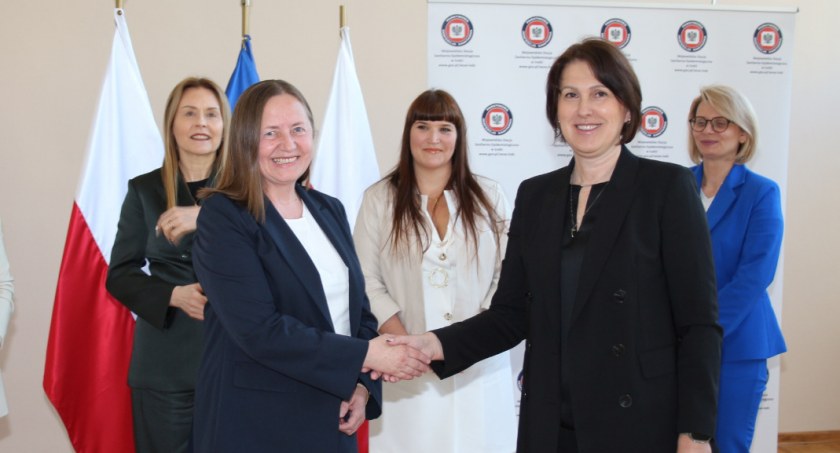 Na zdjęciu Marzenna Dłubak i Małgorzata Widawska, fot. WSSE Łódź