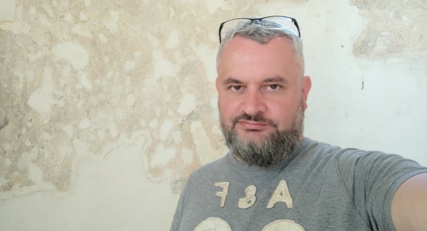 Na zdjęciu Paweł Grzywacz