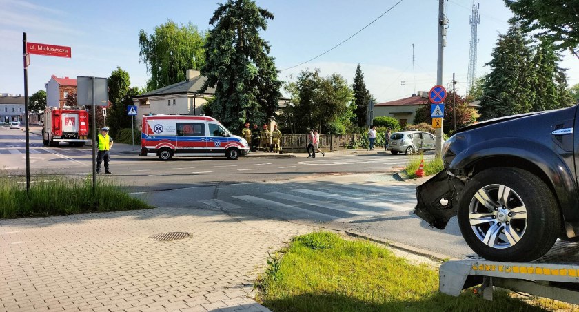 Na zdjęciu skrzyżowanie, na którym doszło do zderzenia, fot. Czytelnicy i KPP Radomsko 