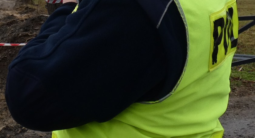 Na zdjęciu policjant KPP Radomsko