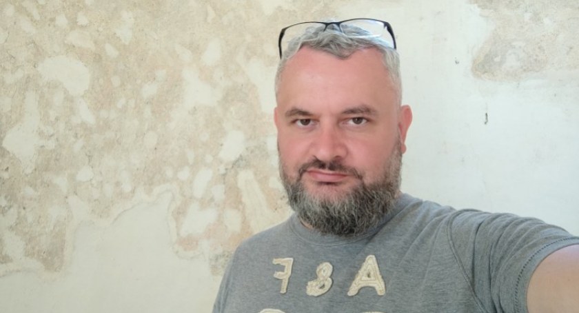Na zdjęciu Paweł Grzywacz