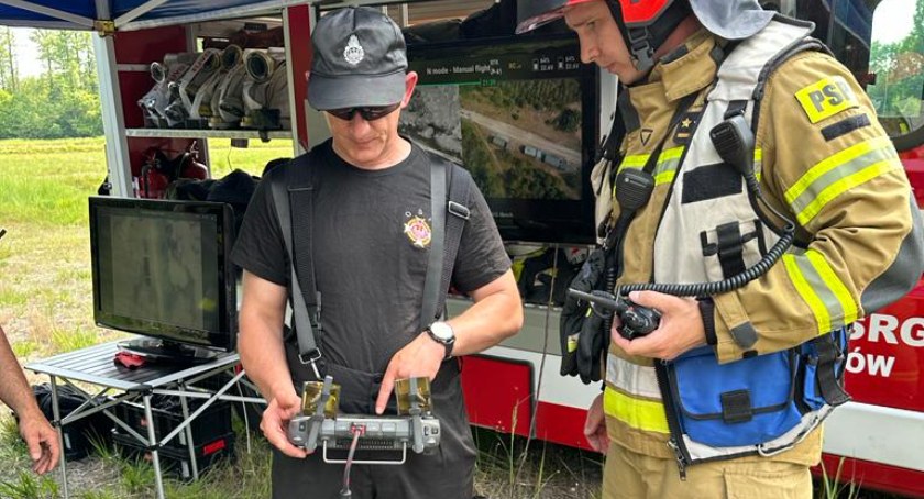 Na zdjęciu strażacy, którzy brali udział w ćwiczeniach, fot. Facebook/KP PSP Radomsko