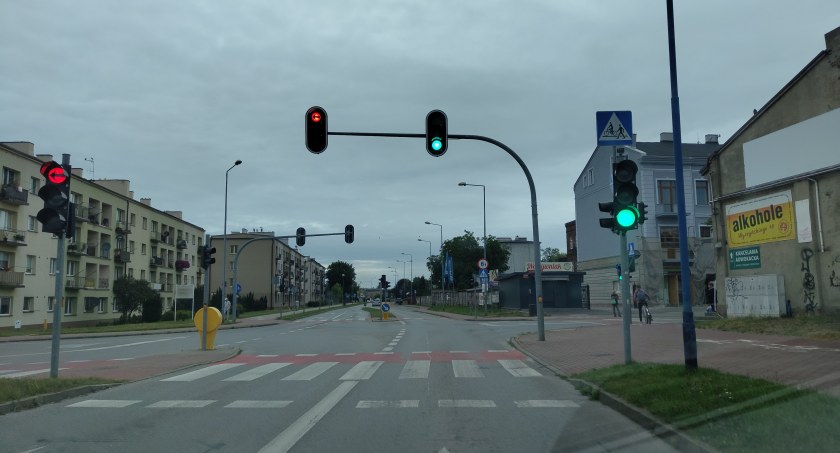 Na zdjęciu skrzyżowanie ulic Tysiąclecia i Prymasa Wyszyńskiego