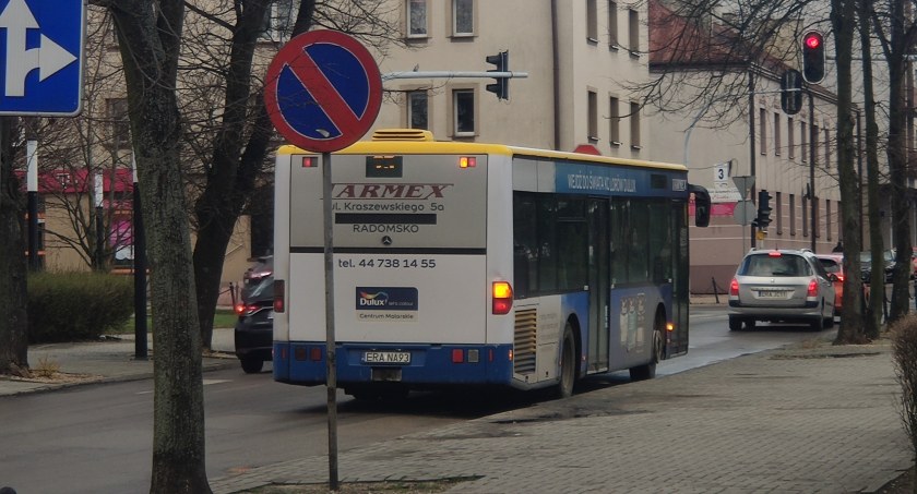 Na zdjęciu autobus MPK
