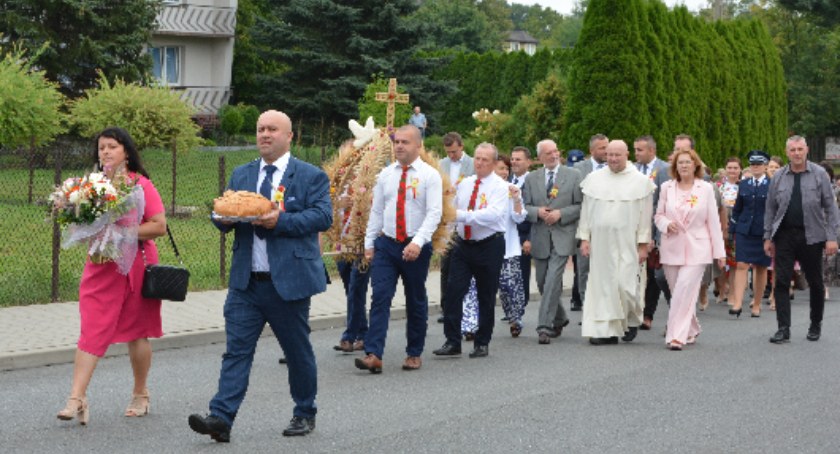 Na zdjęciu dożynki w Wielgomłynach, fot. Starostwo Powiatowe
