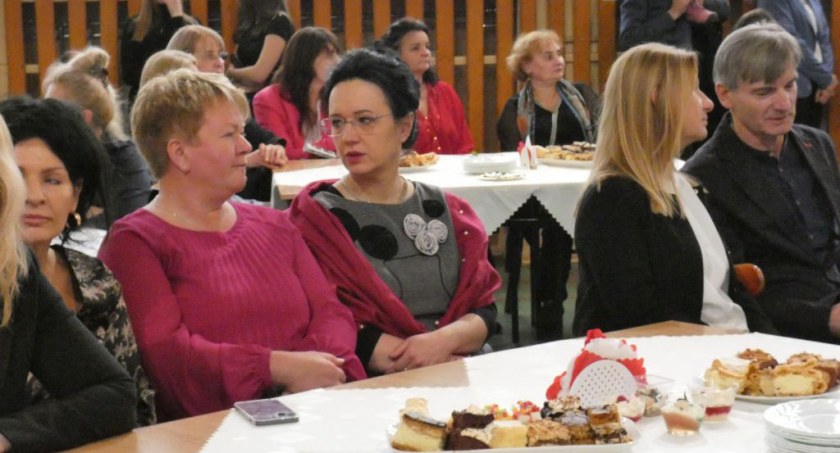 Na zdjęciu nauczyciele na jubileuszu PSP nr 1