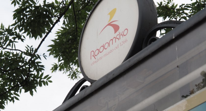 Na zdjęciu logo Radomska