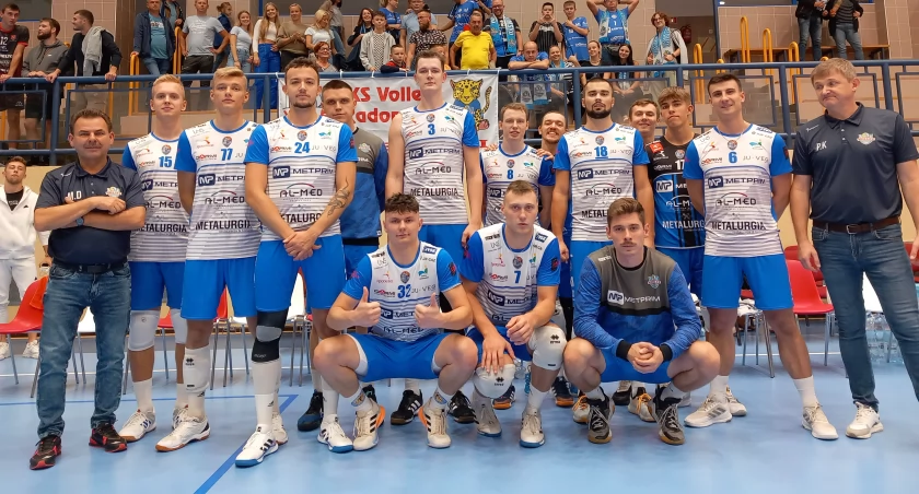 Na zdjęciu radomszczańscy siatkarze