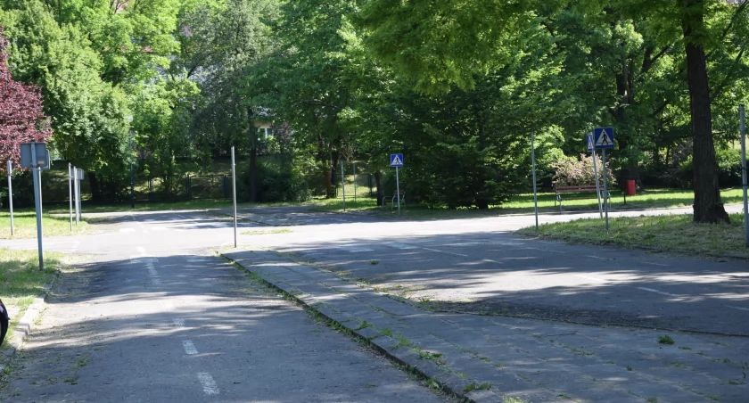 Na zdjęciu miasteczko ruchu drogowego przy ulicy Brzeźnickiej, fot. UM Radomsko