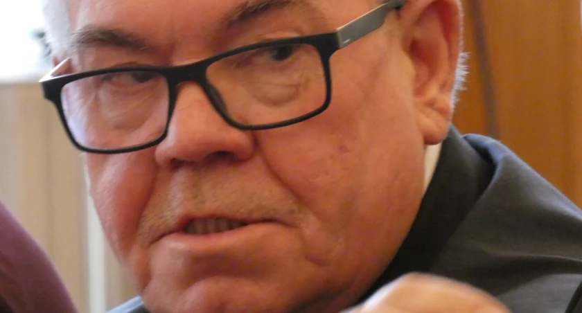 Na zdjęciu przewodniczący rady miasta Tadeusz Kubak