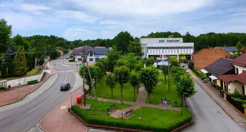 Na zdjęciu centrum Wielgomłyn, fot. Facebook/Gmina Wielgomłyny