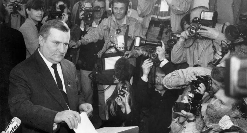 Na zdjęciu Lech Wałęsa, wybory 1989 rok, fot. Wikipedia