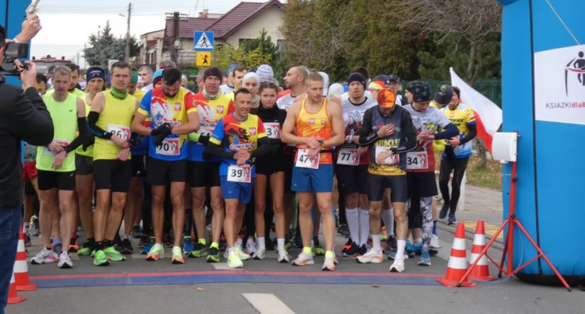 Na zdjęciu start biegu w 2021 roku