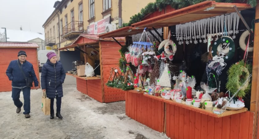 Na zdjęciu jarmark w grudniu 2021