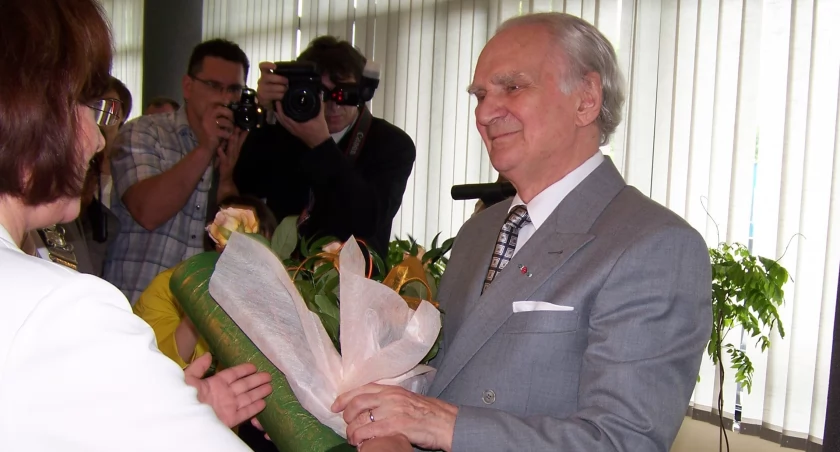 Na zdjęciu Jerzy Semkow odbiera Honorowe Obywatelstwo Radomska, rok 2009