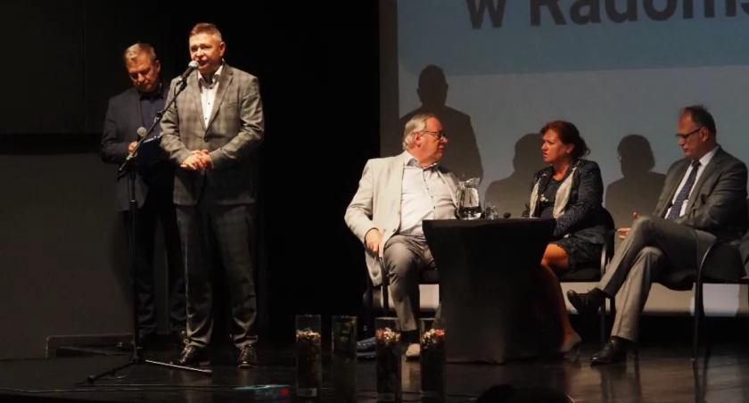 Na zdjęciu spotkanie z ekspertami w MDK pod koniec września. Przyjechali na zaproszenie PGK, przekonywali do inwestycji spółki