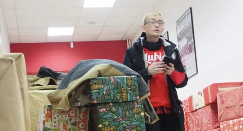Na zdjęciu Mirosław Moliński, koordynator Szlachetnej Paczki w Radomsku