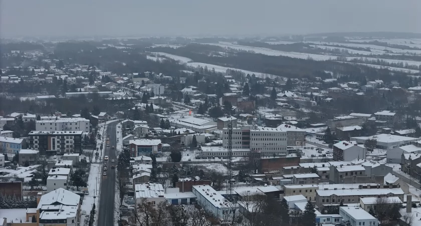 Na zdjęciu Radomsko z lotu ptaka, fot. Facebook/Radomsko z drona/Artur Kępa