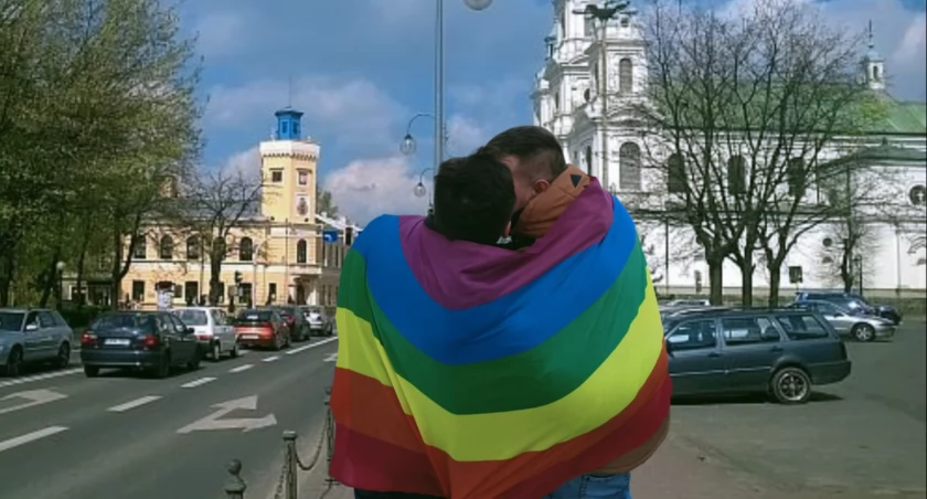 Na zdjęciu: Łukasz i Mateusz zamieszkali razem po czterech miesiącach