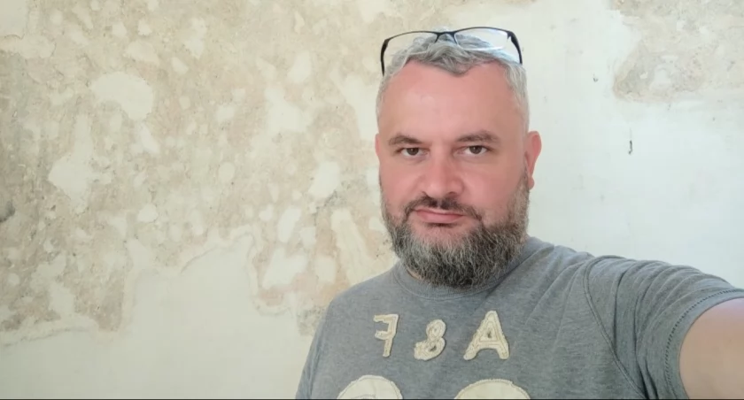 Na zdjęciu Paweł Grzywacz