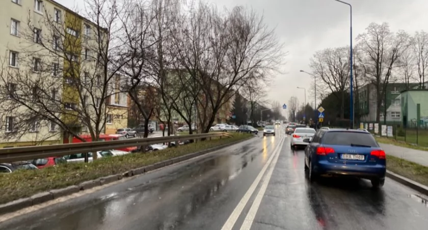 Na zdjęciu skrzyżowanie Brzeźnickiej z Batorego