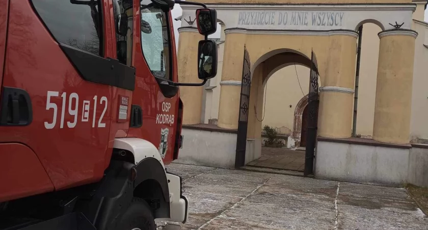 Na zdjęciu kościół w Kodrębie, fot. OSP Kodrąb