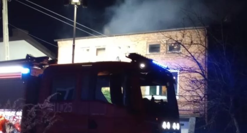 Na zdjęciu pożar przy Kotarbińskiego, fot. KP PSP Radomsko