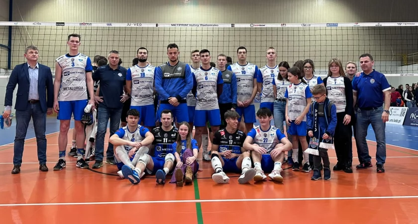 Na zdjęciu drużyna Metprim Volley Radomsko