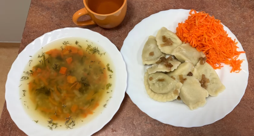 Jeden z nowych obiadów w szpitalu, fot. Szpital Powiatowy