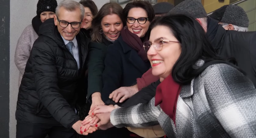Na zdjęciu senator Krzysztof Kwiatkowski i członkowie Lokalnych Grup Działania