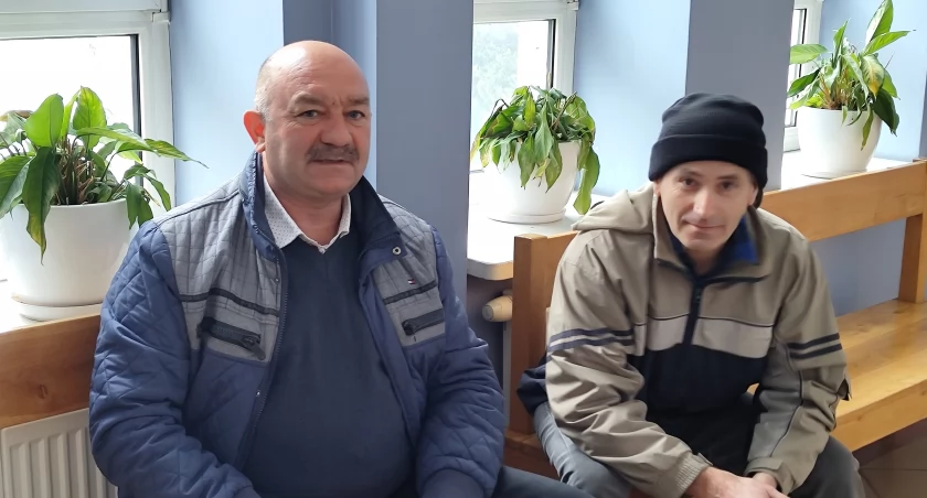 Na zdjęciu z lewej Tomasz Tyl w sądzie