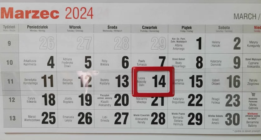 Na zdjęciu strona z kalendarza