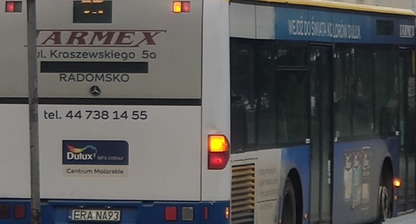 Na zdjęciu autobus MPK