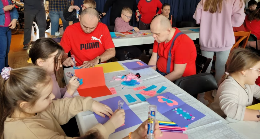Na zdjęciu wspólne zajęcia w ŚDP