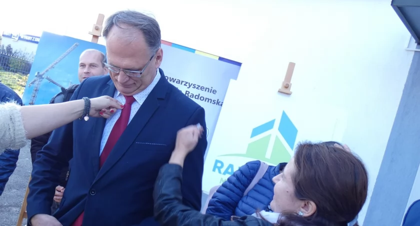 Na zdjęciu prezydent Jarosław Ferenc w kampanii w 2018 roku