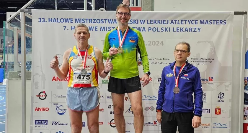 Na zdjęciu Piotr Płoskoński na 2. miejscu