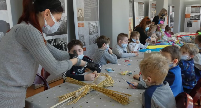 Na zdjęciu warsztaty w Muzeum Regionalnym w marcu 2022