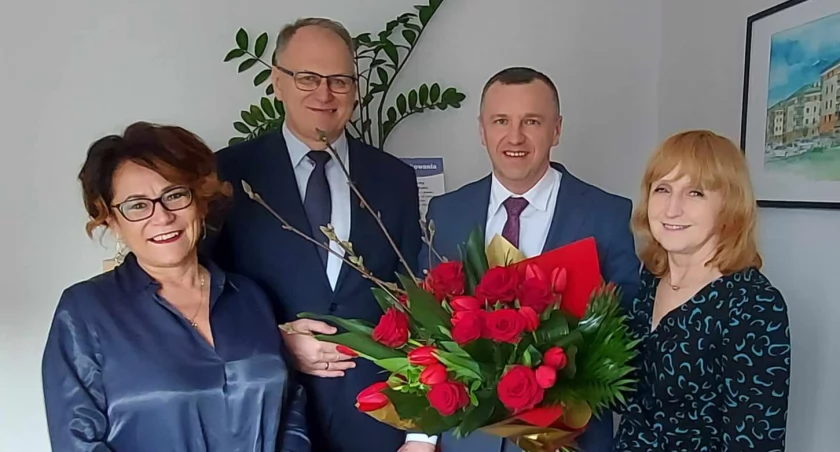 Na zdjęciu Mariola Wypych, Jarosław Ferenc, Krzysztof Górnik i Małgorzata Kańska-Kipigroch, fot. Facebook/UM Radomsko