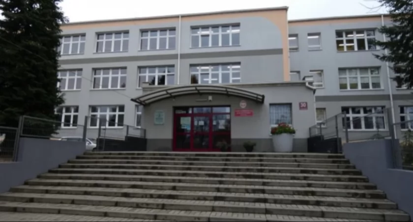 Na zdjęciu I LO w Radomsko