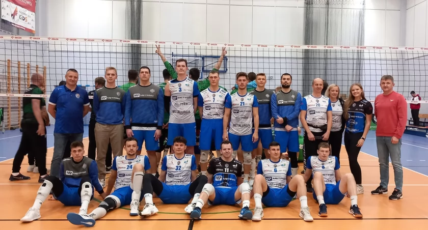 Na zdjęciu radomszczańscy siatkarze 