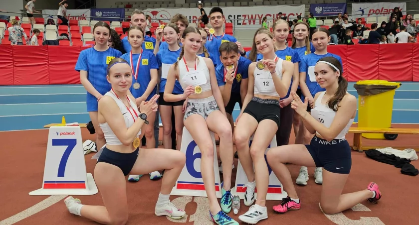 Na zdjęciu zawodniczki Athletics Team Radomsko
