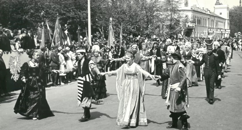 Na zdjęciu: Tysiąclecie Państwa Polskiego i 700-lecie Radomska, rok 1966. Fot. Zbiory muzeum