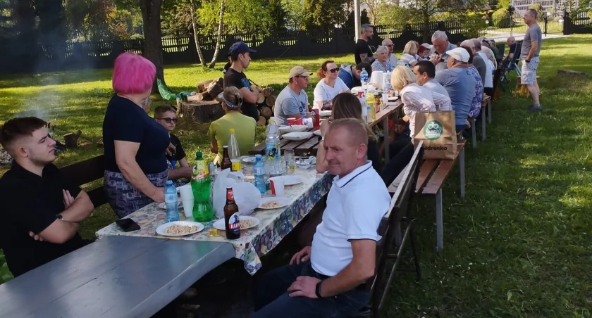 Na zdjęciu mieszkańcy wsi Wola Życińska i Błonie, fot. Facebook/Gmina Wielgomłyny 