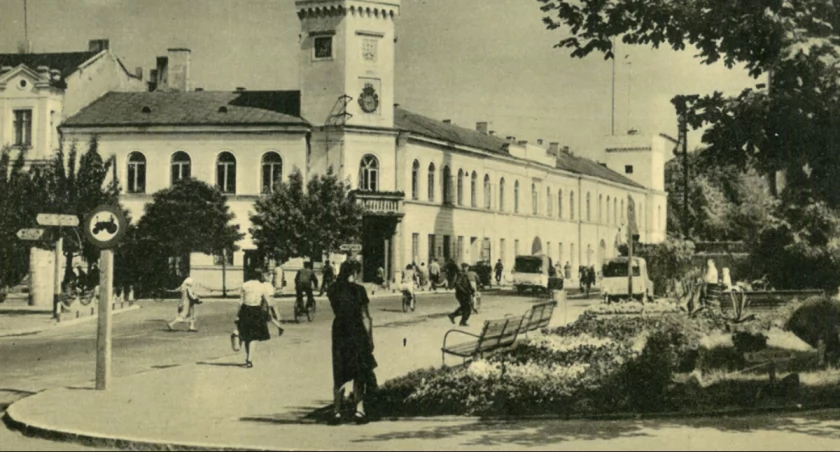 Na zdjęciu: Radomsko, centrum, lata 60. Fot. Jakub Lechowski