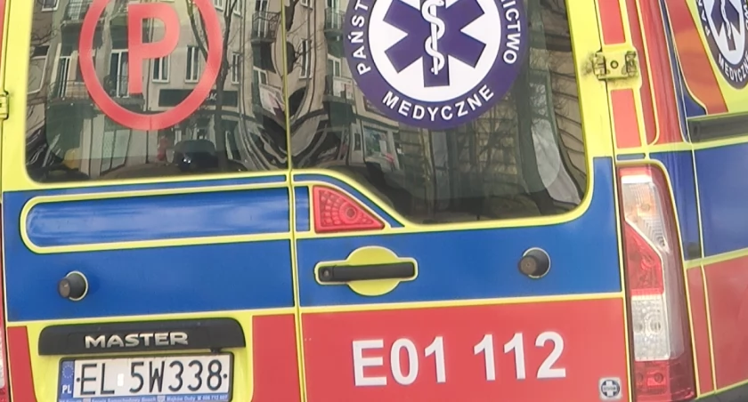 Na zdjęciu karetka pogotowia ratunkowego 