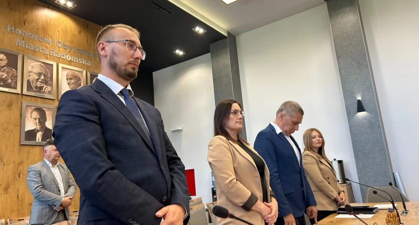 Na zdjęciu: Michał Spólnicki składa ślubowanie radnego, czerwiec 2024